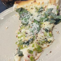 Mama's Pizza - Excuse the pic I was hungry Basil and green peppers
