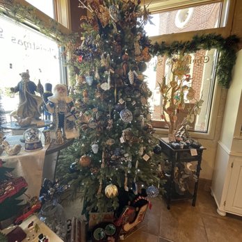 Christmas Shoppe the - Holiday Decorations Near Me - Estes Park, Colorado