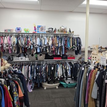 Kid’s Closet - Thrift Stores Near Me - Bakersfield, California Kid’s Closet - Thrift Stores Near Me - Bakersfield, California