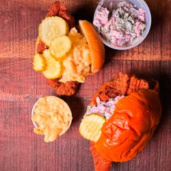 Mr Feast Hot Chicken