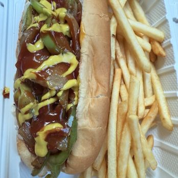 Los Dogos - Hot dog with bell peppers. I wanted extra mayo and extra mustard and of course wanted ketchup. Fries were made perfectly. - Food Trucks Near Me - East Rancho Dominguez, California Los Dogos - Hot dog with bell peppers. I wanted extra mayo and extra mustard and of course wanted ketchup. Fries were made perfectly. - Food Trucks Near Me - East Rancho Dominguez, California