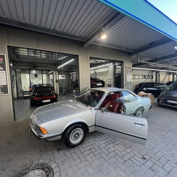 CarGloss - 100 Prozent originaler BMW 630 nicht nachlackiert nur aufpoliert und detalliert aufbereitet - Car Wash Near Me - Hamburg, HH