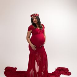 Tracy Portrait Studio - Maternity Photography