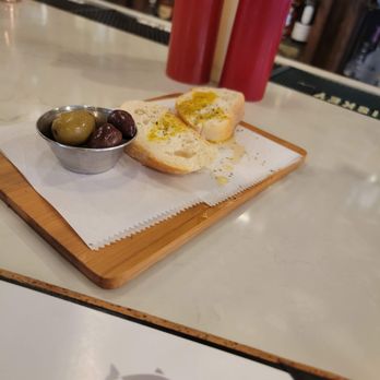 Ammos Estiatorio - Bread - Greek Near Me - New York, New York Ammos Estiatorio - Bread - Greek Near Me - New York, New York