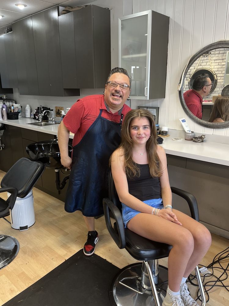 Cultured Canvas Logo