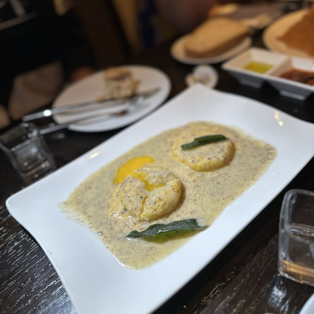 Scarpetta - Raviolo - Italian Near Me - Las Vegas, Nevada Scarpetta - Raviolo - Italian Near Me - Las Vegas, Nevada