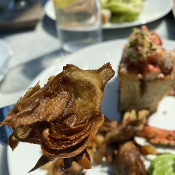 RH Rooftop Restaurant at RH Dallas - Crispy artichokes - American Near Me - Dallas, Texas RH Rooftop Restaurant at RH Dallas - Crispy artichokes - American Near Me - Dallas, Texas
