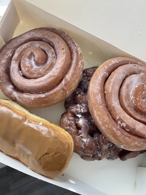 Grand Donuts by null