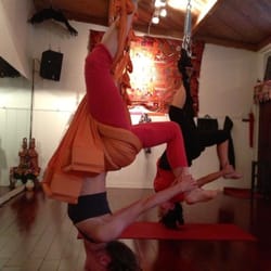 Shape Shift Yoga Wings - Great form.