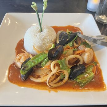 Keo - Seafood Stir Fry - Thai Near Me - Broken Arrow, Oklahoma