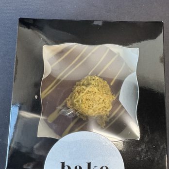 Bake The Cookie Shoppe - Dubai Biscoff Cookie - Desserts Near Me - Las Vegas, Nevada Bake The Cookie Shoppe - Dubai Biscoff Cookie - Desserts Near Me - Las Vegas, Nevada