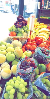 Bel-Clift Grocery by null