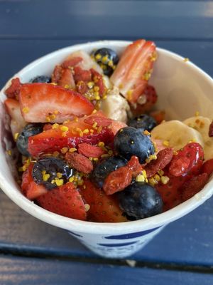 Backyard Bowls by null