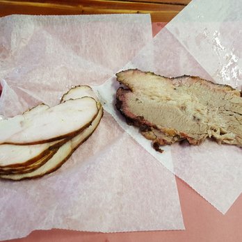 Lockhart Chisholm Trail BBQ - Smoked turkey and brisket - Barbeque Near Me - Lockhart, Texas