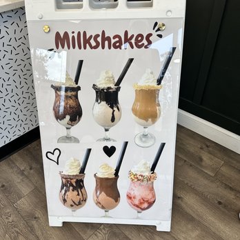 Bacio Ice Cream Shop - Milkshakes Options - Ice Cream & Frozen Yogurt Near Me - Orlando, Florida Bacio Ice Cream Shop - Milkshakes Options - Ice Cream & Frozen Yogurt Near Me - Orlando, Florida