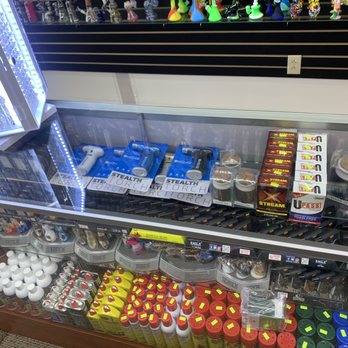 MARY'S ORGANIC SNACKS & TOBACCO - Updated June 2026 - 12 Photos - 12442  Warwick Blvd, Newport News, Virginia - Vape Shops - Phone Number