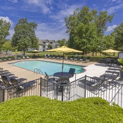 Oak Hollow Apartments