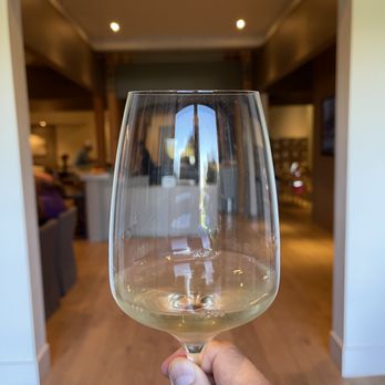 Rodney Strong Vineyards - Cheers to a wonderful Sauvignon Blanc at Rodney Strong Vineyards in Healdsburg. - Wineries Near Me - Healdsburg, California Rodney Strong Vineyards - Cheers to a wonderful Sauvignon Blanc at Rodney Strong Vineyards in Healdsburg. - Wineries Near Me - Healdsburg, California