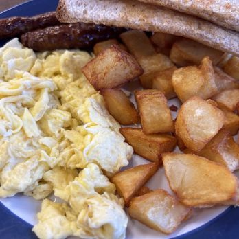 Leane’s Restaurant - Home Breakfast - Wraps Near Me - Victorville, California Leane’s Restaurant - Home Breakfast - Wraps Near Me - Victorville, California