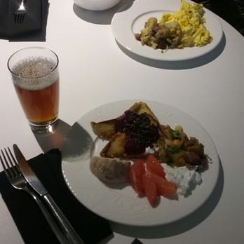 The Centurion Lounge - Breakfast 5/10/16 with french toast. - Airport Lounges Near Me - Las Vegas, Nevada The Centurion Lounge - Breakfast 5/10/16 with french toast. - Airport Lounges Near Me - Las Vegas, Nevada
