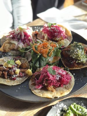 Tinga Kim Taqueria by null