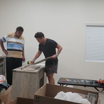 MoveMates - Niko and crew getting it done. Even in a "move mess." - Movers Near Me