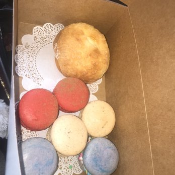 Tasty Doux - Cream puff & macaroons - Bakeries Near Me - Kent, Washington Tasty Doux - Cream puff & macaroons - Bakeries Near Me - Kent, Washington