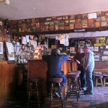 Curtin's Roadside Tavern - Amazing tavern with that perfect magical atmosphere - Gastropubs Near Me - Lisdoonvarna, CE