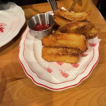 RT Bistro - Steak cut fries - New American Near Me - San Francisco, California