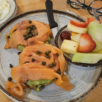 Eggsquisite Cafe - Salmon bagel - Breakfast & Brunch Near Me - McKinney, Texas