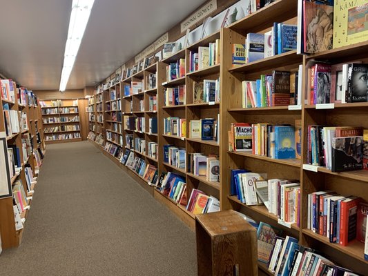 Copperfield's Books by null