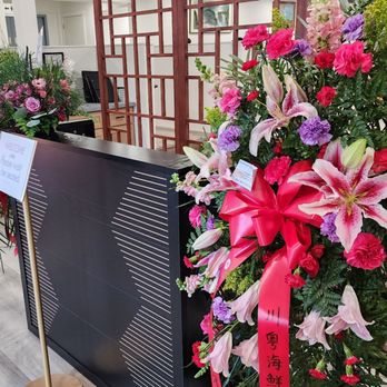 Triumph Valley Shoreline - Fresh flower arrangements for their soft opening (3/4/25) - Dim Sum Near Me - Shoreline, Washington Triumph Valley Shoreline - Fresh flower arrangements for their soft opening (3/4/25) - Dim Sum Near Me - Shoreline, Washington