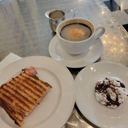 Bonjour Bakery & Bistro - Monticrisco sandwich