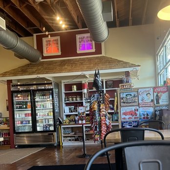 Country Store and Cafe - Area where they sell drinks and local products - Breakfast & Brunch Near Me - Lutz, Florida