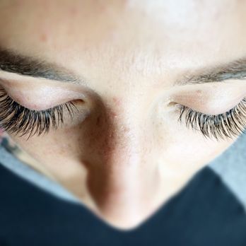 Glam Studio - Signature classic - Eyebrow Services Near Me - Honolulu, Hawaii