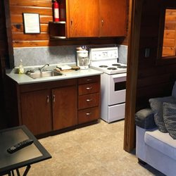 Lazy Daze Motel and Campsite - Photo