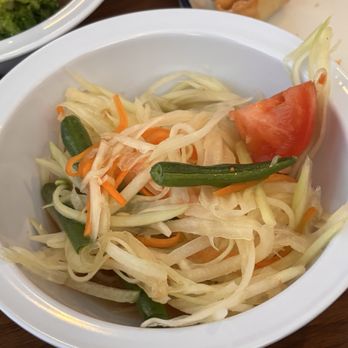 Peinto Thai Kitchen - Papaya Salad - Thai Near Me - Las Vegas, Nevada