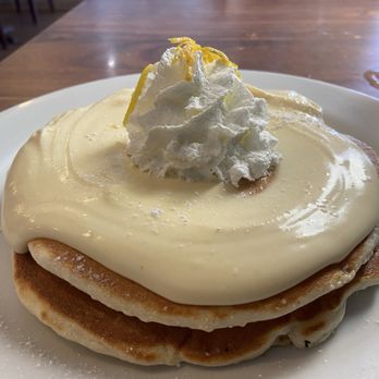 Moke's Bread & Breakfast - Lilikoi pancakes - Breakfast & Brunch Near Me - Kailua, Hawaii