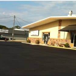 Strokers Billards & Grille