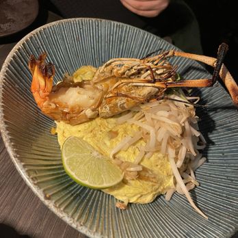 Room Service - Pad thai - Japanese Near Me - Milwaukee, Wisconsin