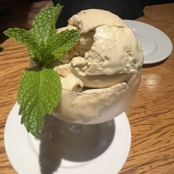 Q Restaurant & Bar - Maple walnut homemade ice cream - New American Near Me - Portland, Oregon Q Restaurant & Bar - Maple walnut homemade ice cream - New American Near Me - Portland, Oregon
