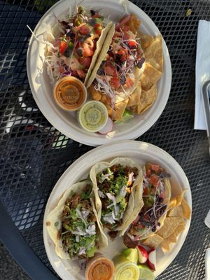Dos Mundos Mexican American Cuisine by null