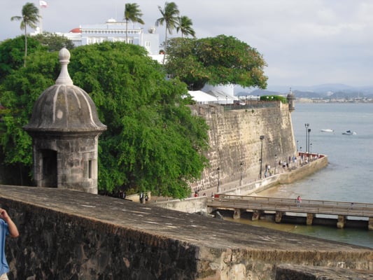 Paseo de la Princesa by null