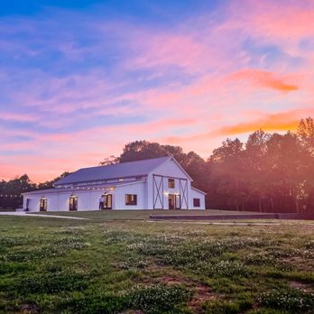 Hickory Meadow - Venues & Event Spaces Near Me - Charlotte, Tennessee Hickory Meadow - Venues & Event Spaces Near Me - Charlotte, Tennessee