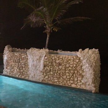 Oyster Bay Beach Resort - Relaxing waterfall - Resorts Near Me - Emerald, VIC