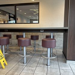 McDonald's - It's cold and empty : /