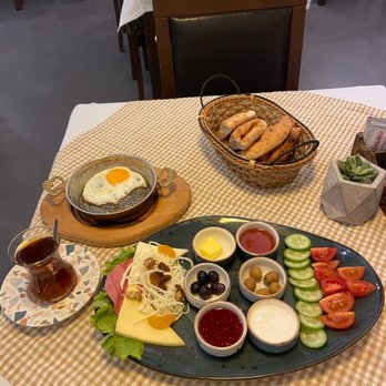 Poika Coffee - Coffee & Tea Near Me - Istanbul, 34 Poika Coffee - Coffee & Tea Near Me - Istanbul, 34