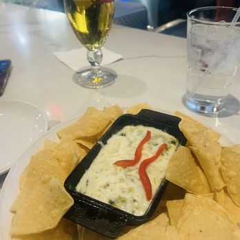 Thirsty Lion - Desert Ridge - Artichoke Spinach Dip - American Near Me - Phoenix, Arizona Thirsty Lion - Desert Ridge - Artichoke Spinach Dip - American Near Me - Phoenix, Arizona