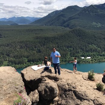 Rattlesnake Ridge - Hiking Near Me Rattlesnake Ridge - Hiking Near Me