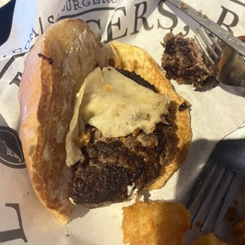 S&B's Burger Joint - Frenchmen burnt and gross - Bars Near Me - Oklahoma City, Oklahoma